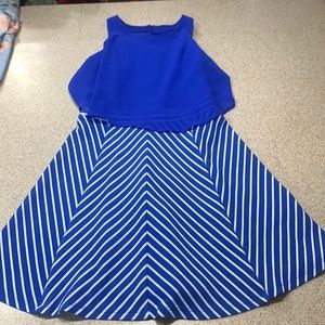 Casual sleeveless dress with chiffon overlay on top